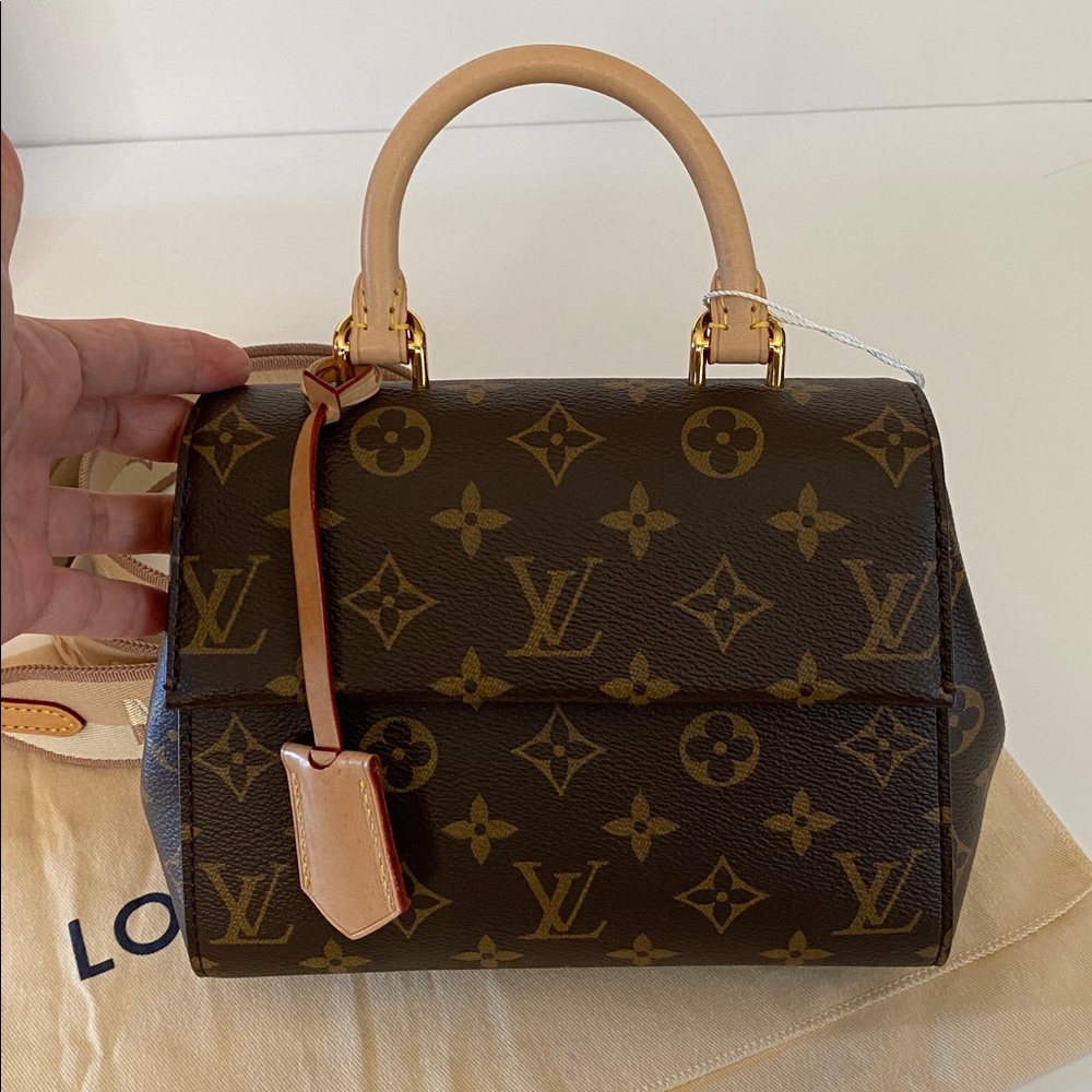 Louis Vuitton cluny mini beige - Picture 3 of 17